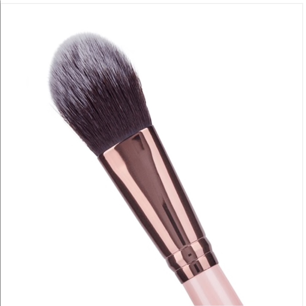 For @roxie2929 Only Luxie NEW Beautiful Rose Gold 3 Pc Set of Makeup Brushes - Picture 6 of 10